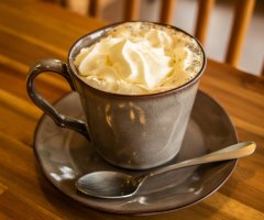 まろやかホイップコーヒー（温）500円