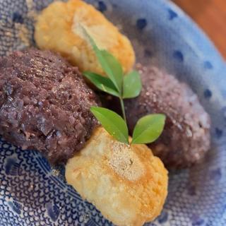 こんにちは。 本日より【備北花ピクニック🌼】が始まりました🥳 ひばの里では、本日と明日の2日間、上の農家にて「おはぎづくり」を開催しております。 ひばの里で収穫した餅米を使い、きなこと餡子のおはぎを作る体験をお楽しみいただけます。 そのほかにも、草木染め教室やわら細工体験、木工教室など、さまざまな体験をご用意しておりますので、ぜひお気軽にご参加ください。 また、里山屋敷では甘酒とほとぎのおもてなしをご用意して、皆さまのお越しを心よりお待ちしております☺️